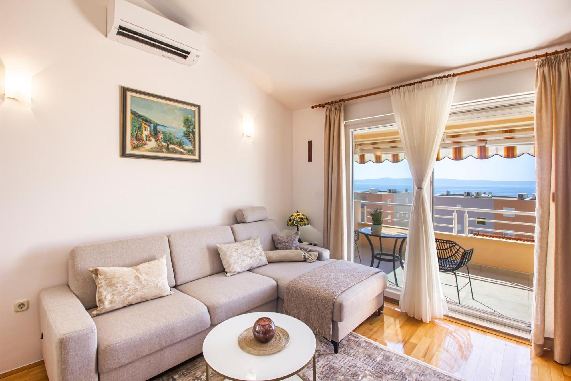 Apartment Anita With Amazing Sea View Makarska Exterior photo