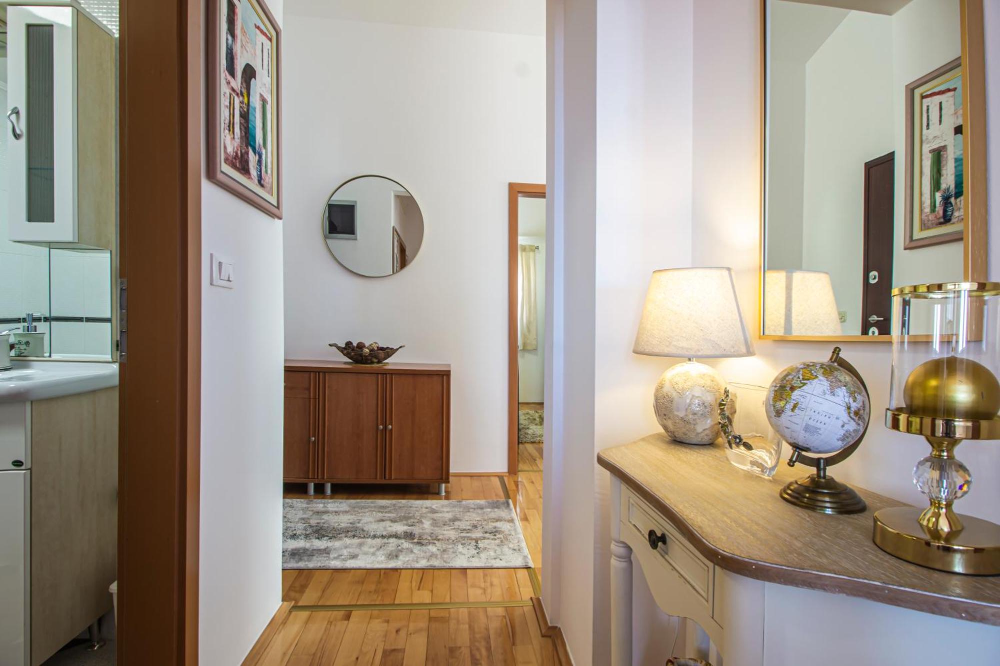 Apartment Anita With Amazing Sea View Makarska Exterior photo