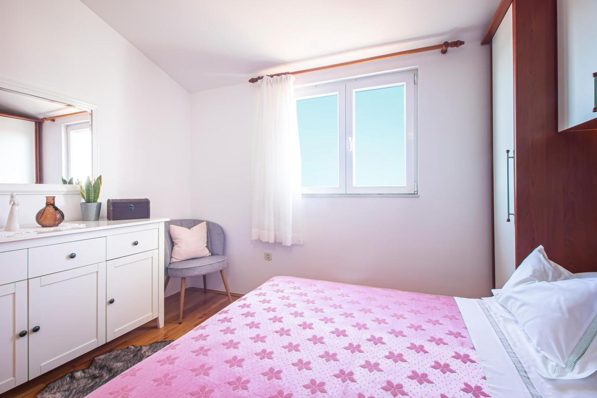 Apartment Anita With Amazing Sea View Makarska Exterior photo